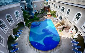 Premiere Hotel & Resort  3*